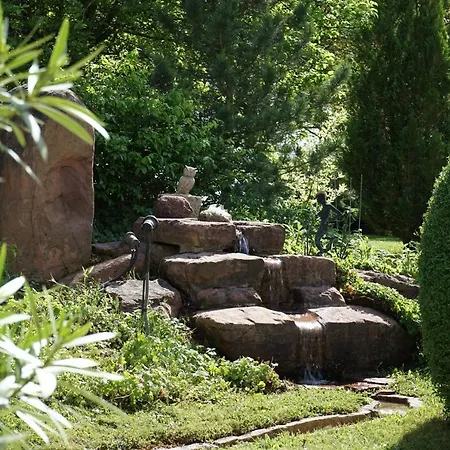Gaestehaus Am Fuerstweg Penzion Heuchelheim-Klingen