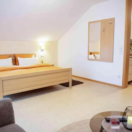 Guest house Gaestehaus Am Fuerstweg Heuchelheim-Klingen