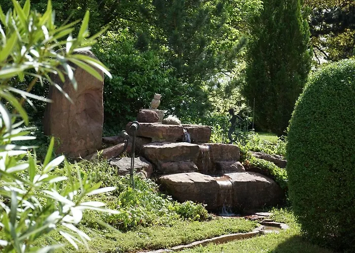 Gaestehaus Am Fuerstweg Casa de hóspedes Heuchelheim-Klingen
