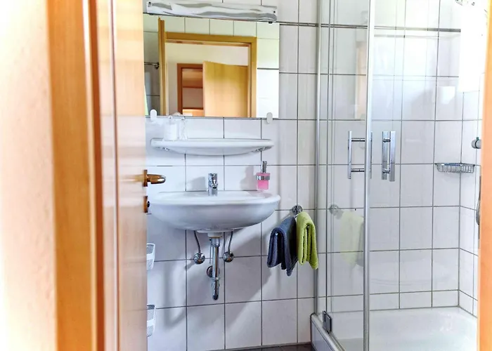 Gaestehaus Am Fuerstweg 3* Heuchelheim-Klingen